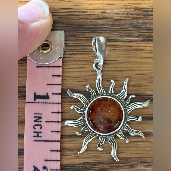 💛Baltic Amber sun design in 925 silver necklace ⭐️NWOT - Picture 2 of 14